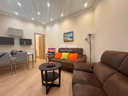 Living room of Flat for sale in  Madrid Capital  with Air Conditioner