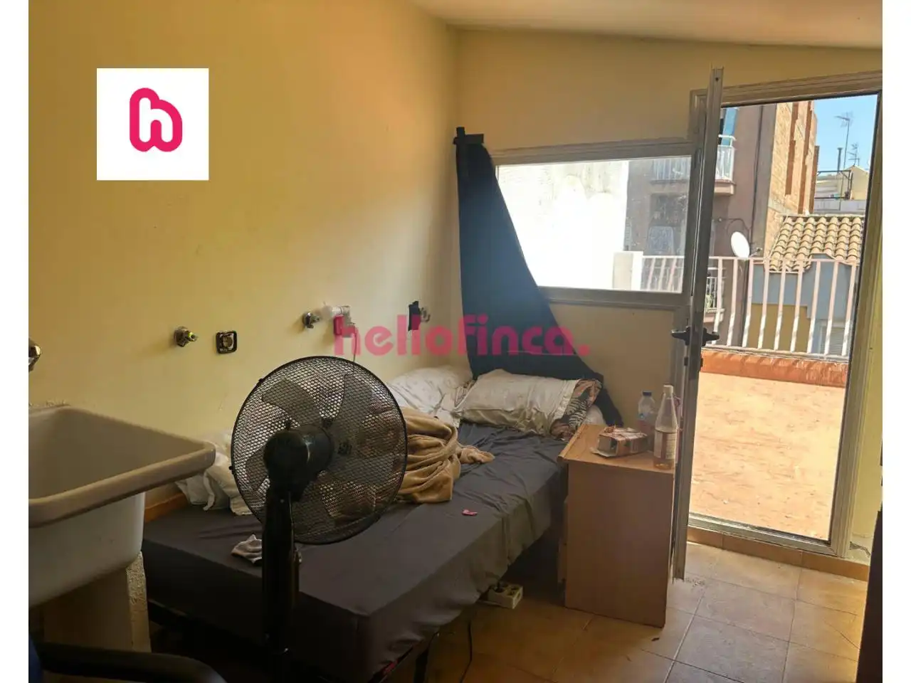 Dormitori de Casa adosada en venda en Badalona amb Aire condicionat, Calefacció i Terrassa