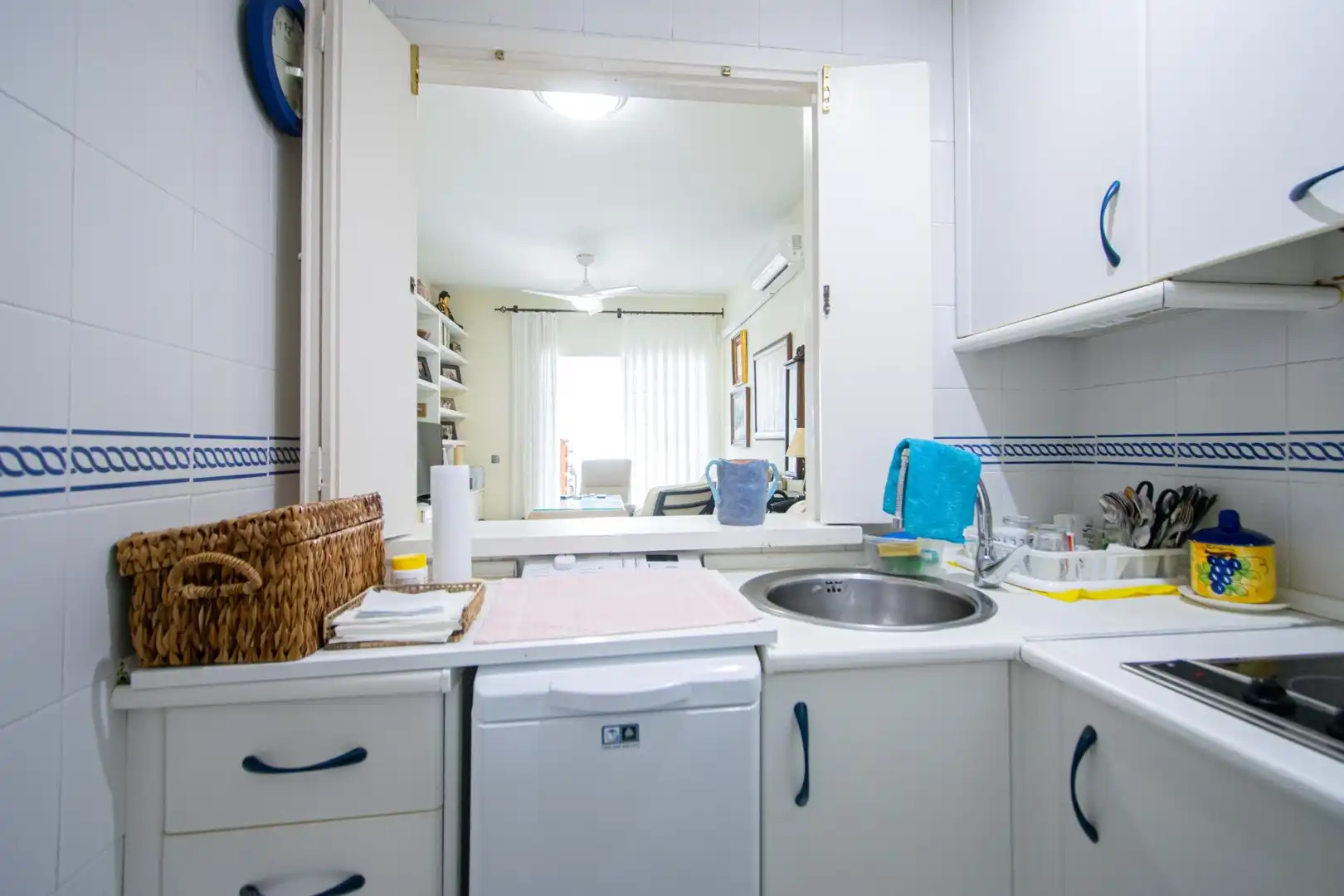 Flat for sale in Avenida ALCALDE LUIS URUÑUELA, Urbadiez - Entrepuentes