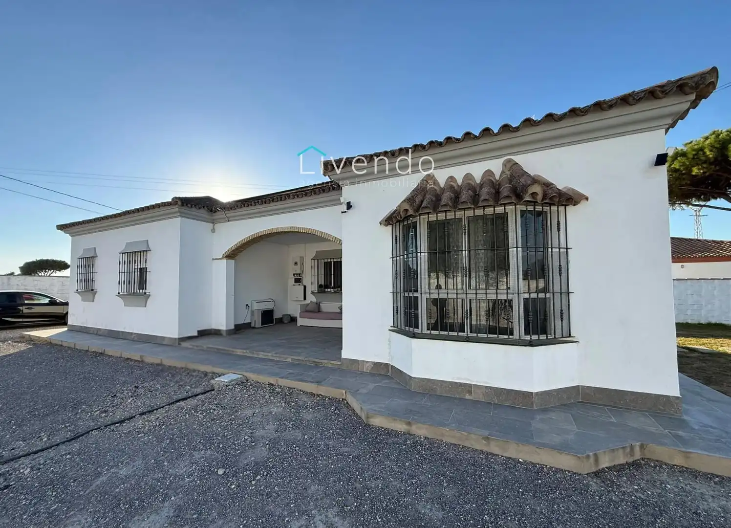 Vista exterior de Casa o chalet en venta en Chiclana de la Frontera con Aire acondicionado