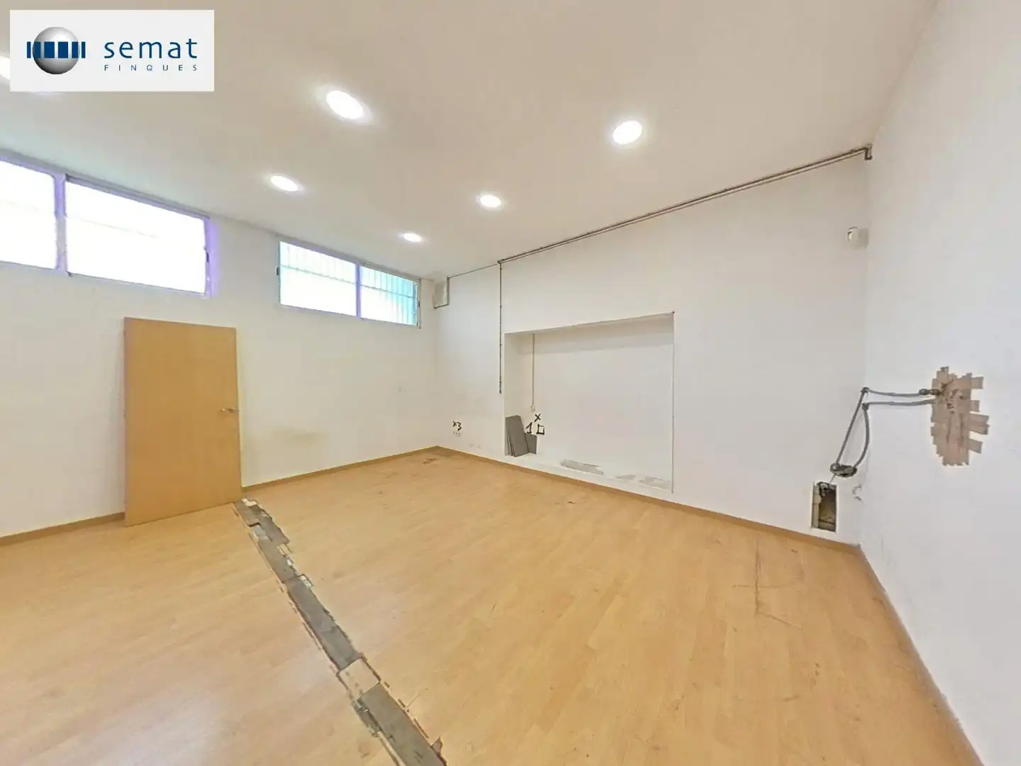 Local comercial en venda a Cervera, imagen 4