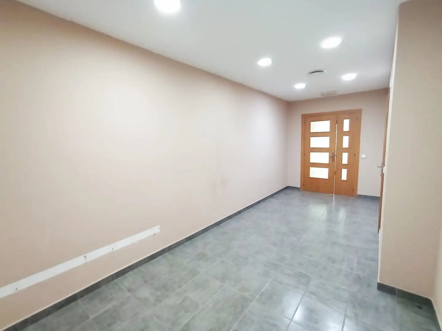 Local comercial de lloguer a Lluis Puigjaner 8, imagen 12