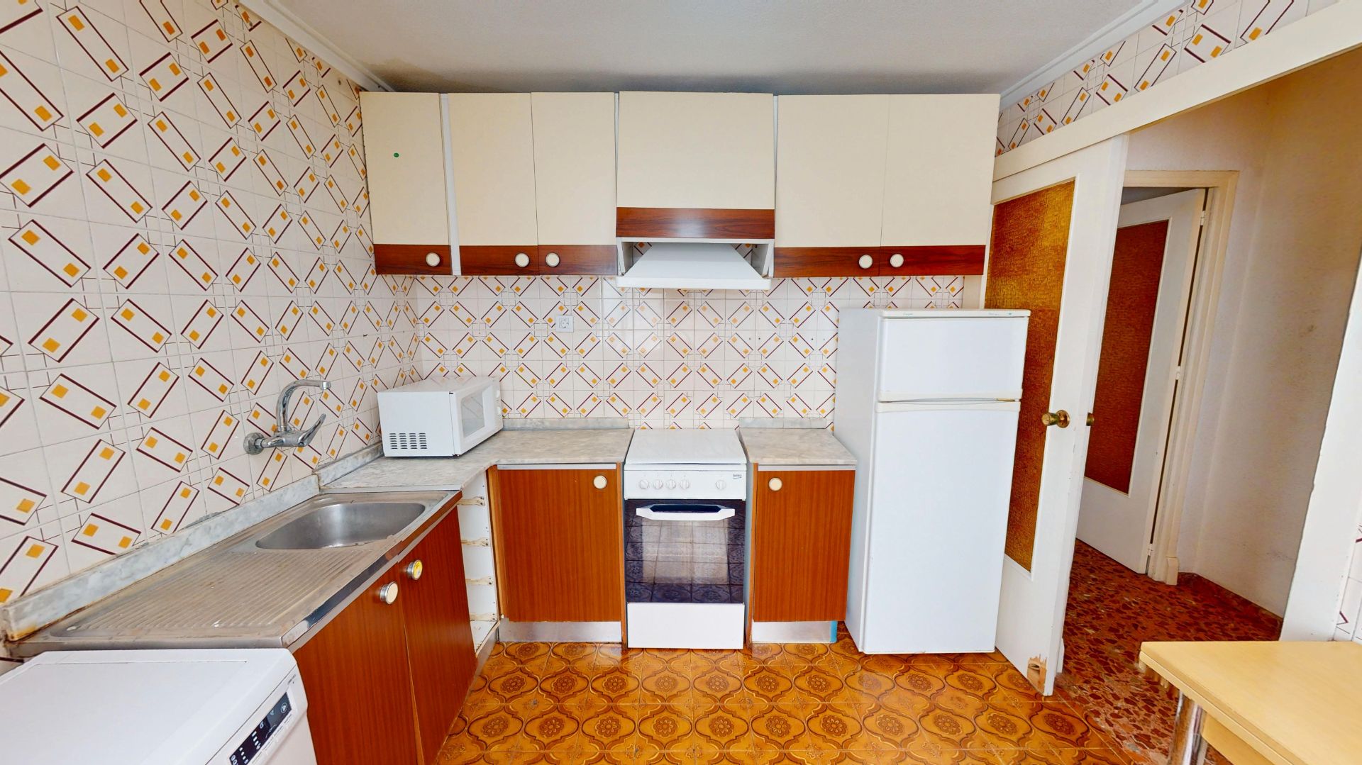 Kitchen of Flat for sale in Alicante / Alacant  with Oven, Washing machine and Balcony
