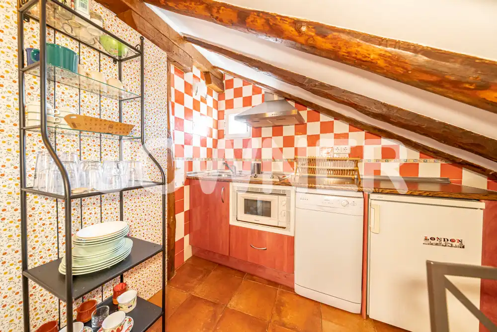 Cocina de Estudio de alquiler en Madrid con Aire acondicionado, Amueblado y Lavadora