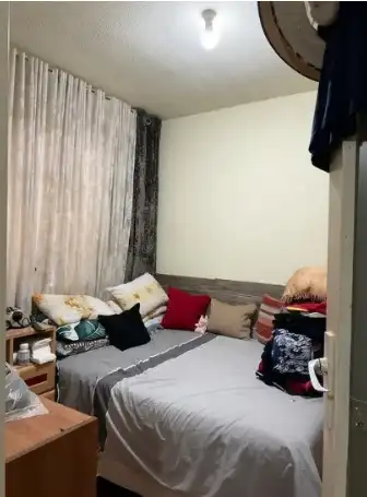Habitación de Piso en venta en Alcalá de Henares con Balcón