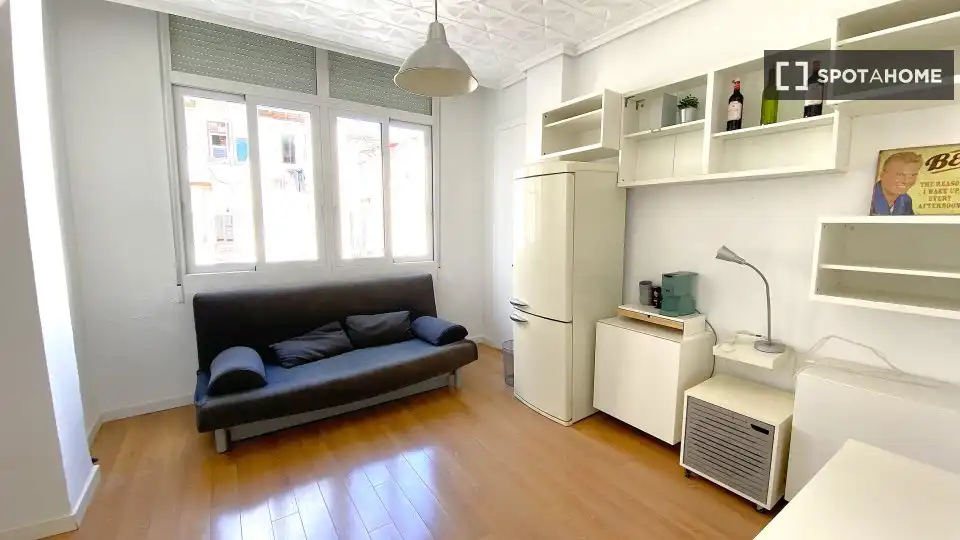 Flat with terrace to rent in Extramurs, imagen 17