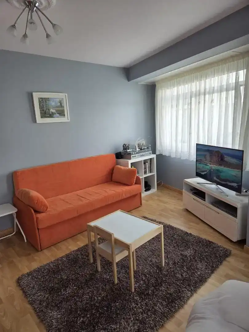 Sala de estar de Piso en venta en Ponteceso con Parquet, Amueblado y Horno