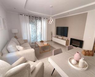Living room of Flat for sale in Marbella  with Air Conditioner, Heating and Swimming Pool