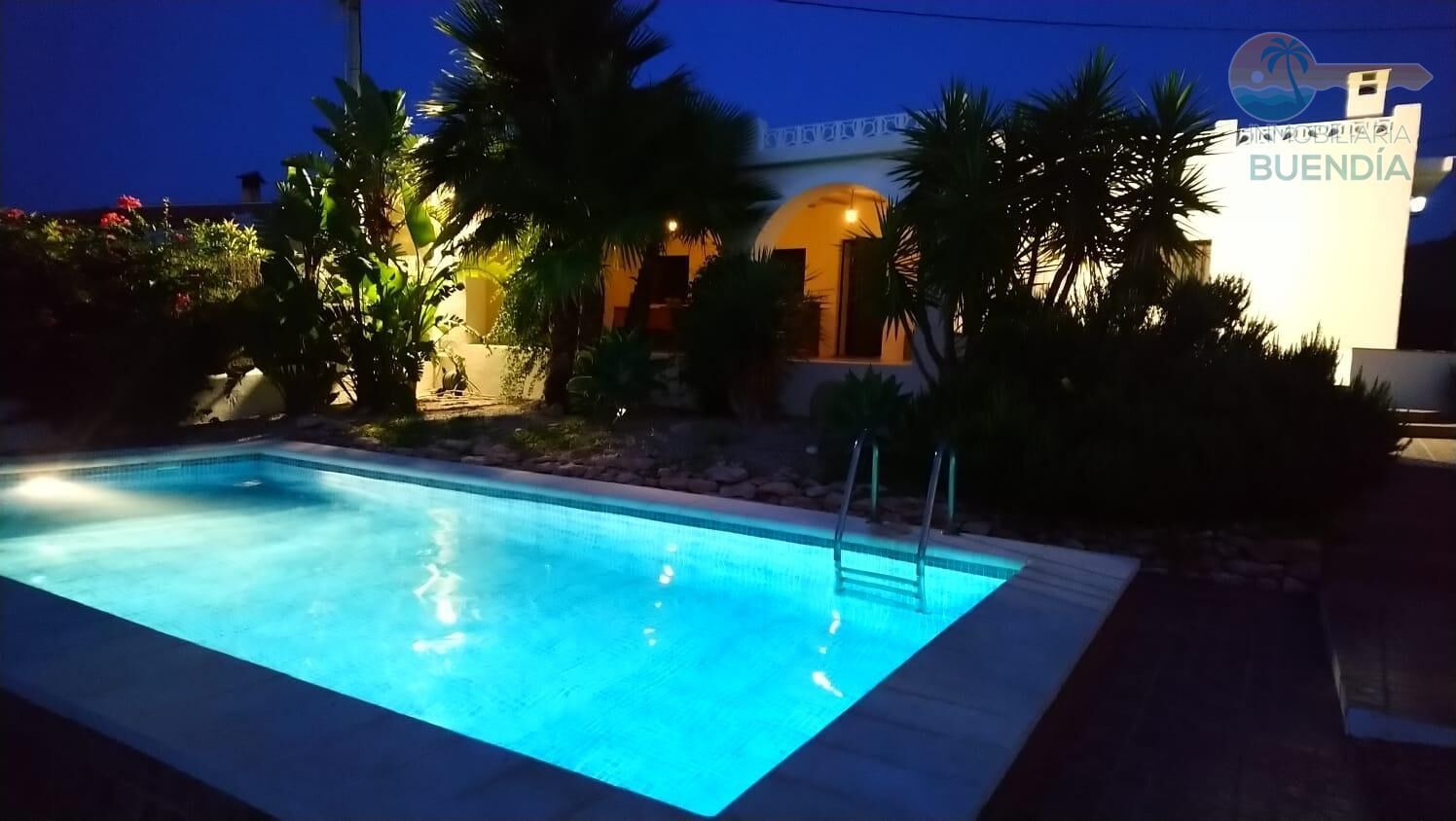 Swimming pool of House or chalet for sale in Cartagena  with Air Conditioner, Terrace and Swimming Pool