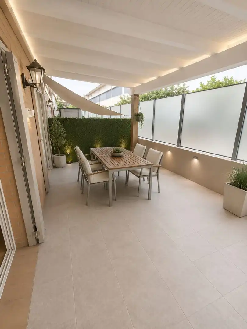 Terraza de Casa adosada en venta en Girona con Terraza y Alarma