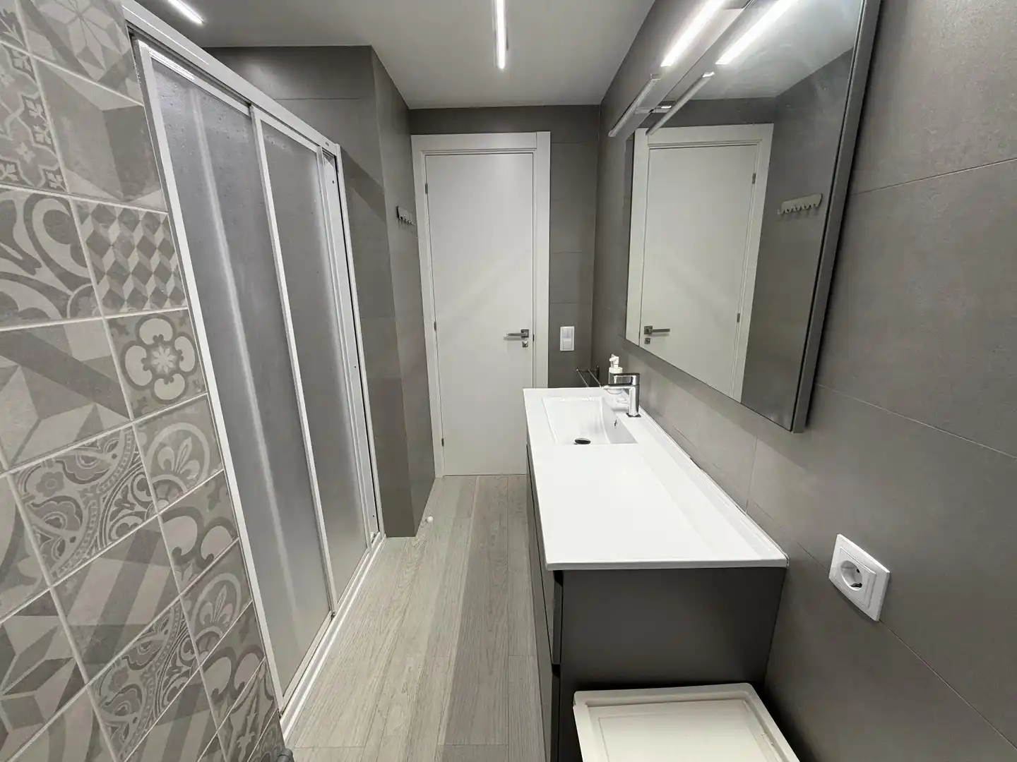 Baño de Apartamento en venta en El Vendrell con Aire acondicionado, Calefacción y Amueblado
