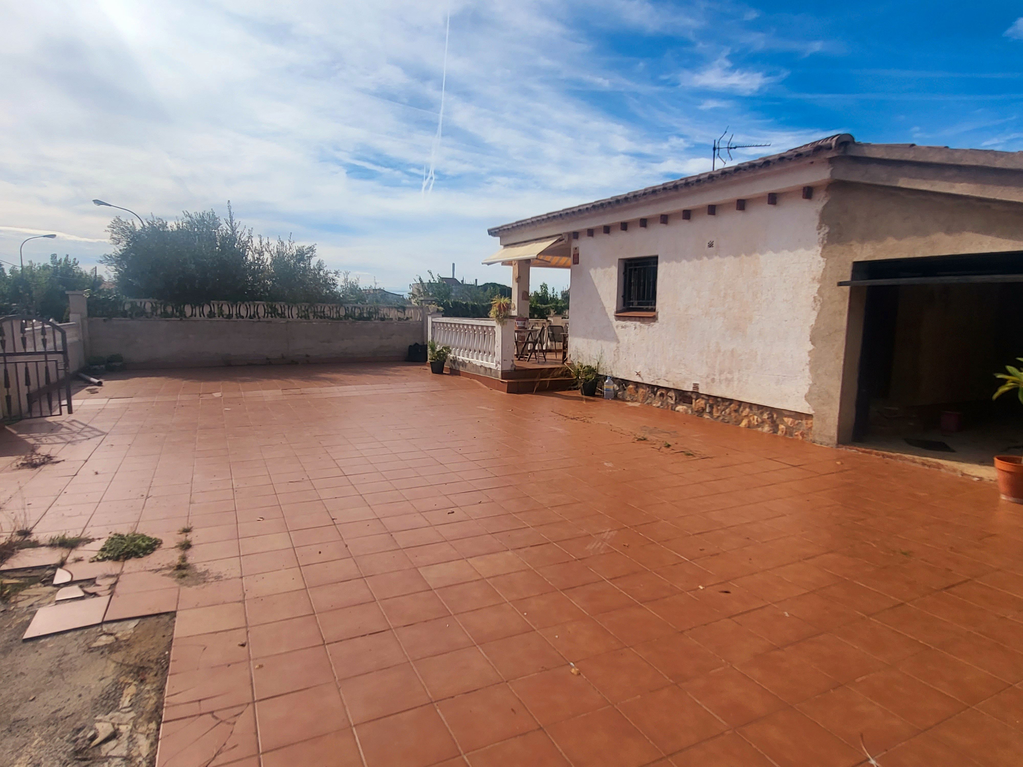 Terrassa de Casa o xalet en venda en Creixell amb Jardí privat, Terrassa i Moblat