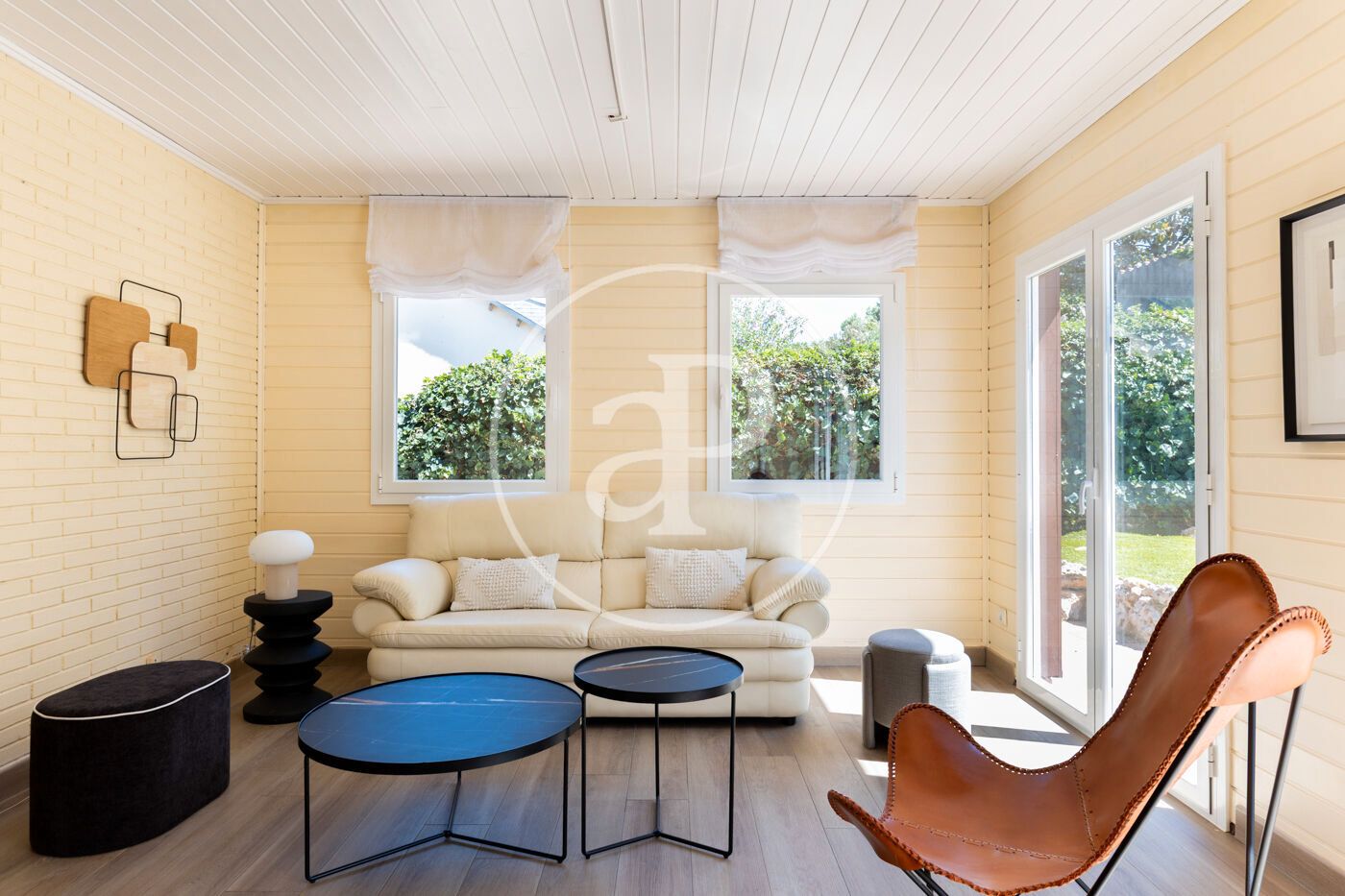 Sala d'estar de Casa o xalet de lloguer en Sant Cugat del Vallès amb Aire condicionat, Calefacció i Jardí privat