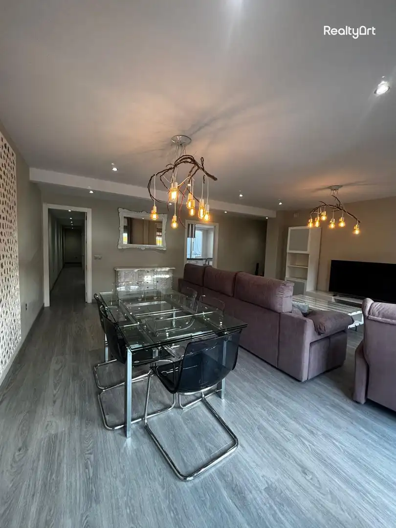 Dining room of Flat for sale in Sevilla  with Air Conditioner, Heating and Terrace