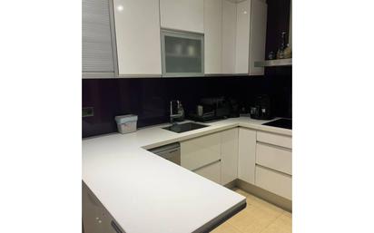 Kitchen of Flat for sale in Sabadell  with Air Conditioner, Heating and Terrace