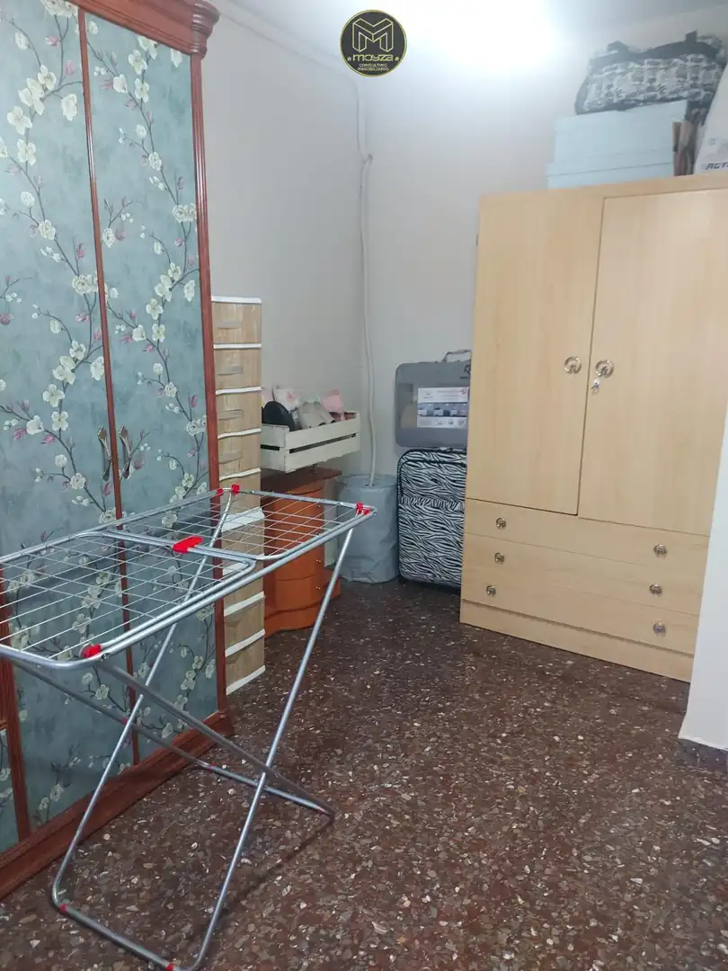Habitación de Piso en venta en La Guardia de Jaén con Aire acondicionado, Terraza y Amueblado