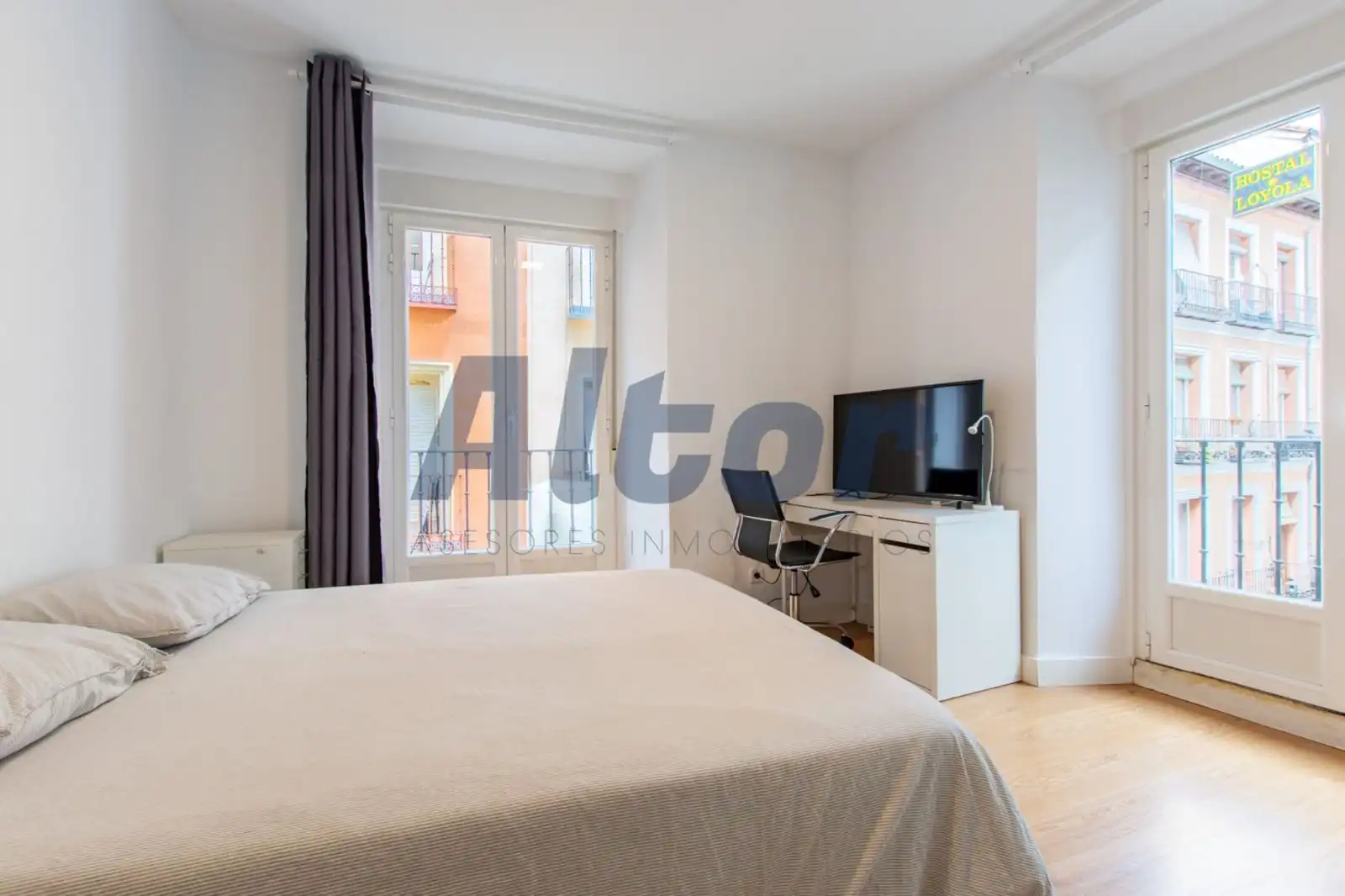 Wohnung zur Miete in DE LA MADERA, Universidad - Malasaña