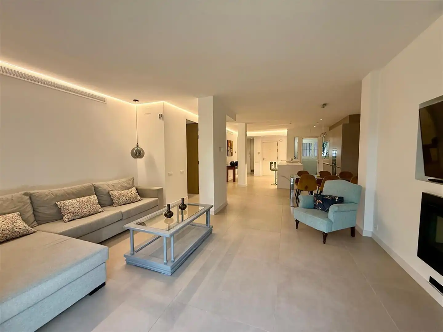 Sala de estar de Apartamento en venta en Marbella con Aire acondicionado