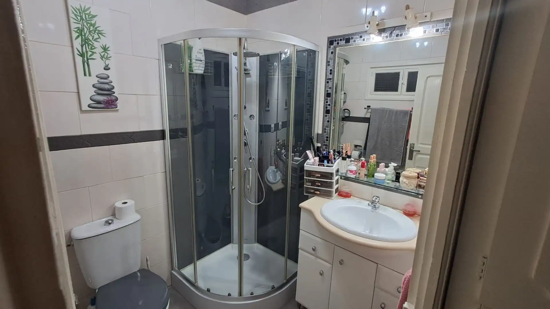 Badezimmer von Haus oder Chalet zum Verkauf in Pueyo de Santa Cruz mit Klimaanlage, Heizung und Privatgarten