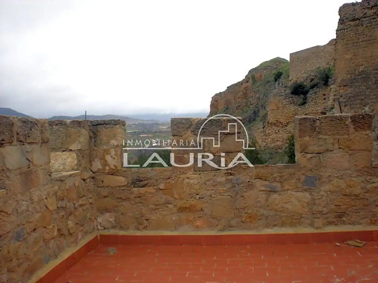 Exterior view of Houses for sale in Alpuente  with Air Conditioner and Terrace