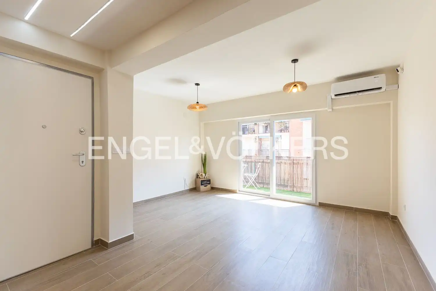 Appartamento con terrazza in vendita a Carrer de Fray Pedro Ponce de León, imagen 2