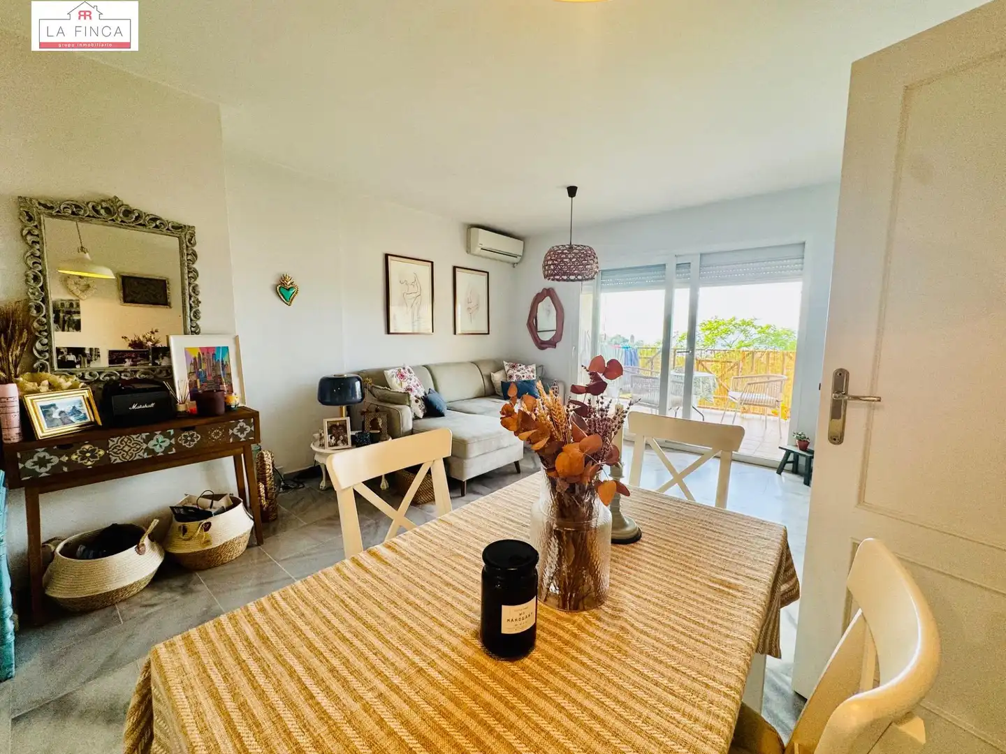 Dining room of Flat for sale in Este