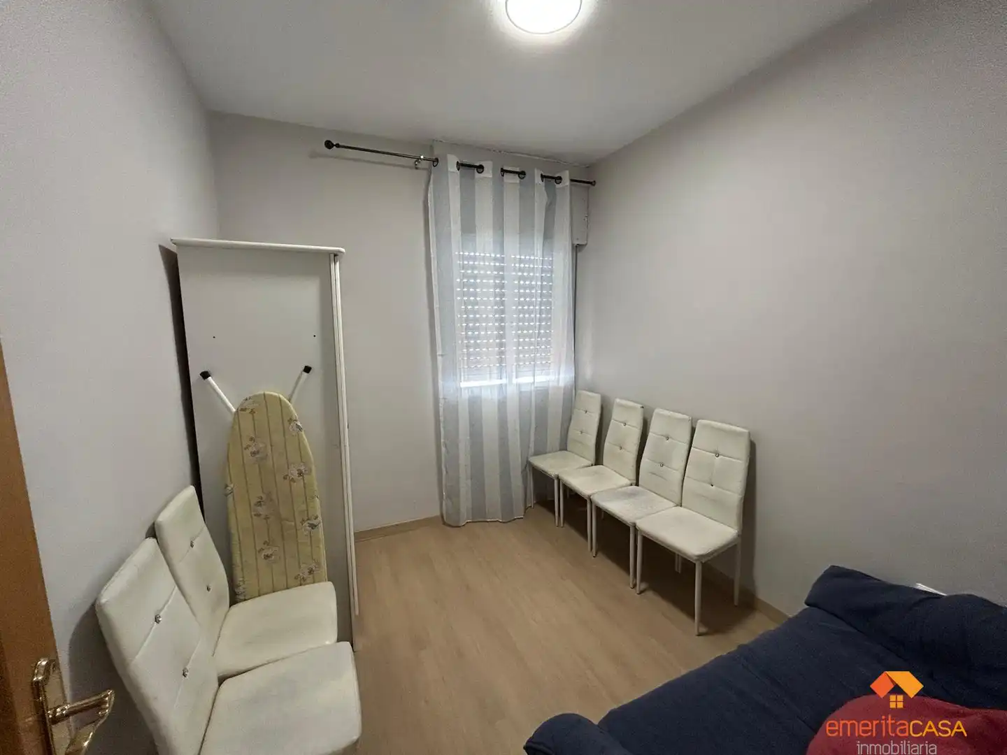Dormitori de Pis de lloguer en Mérida amb Aire condicionat, Moblat i Balcó