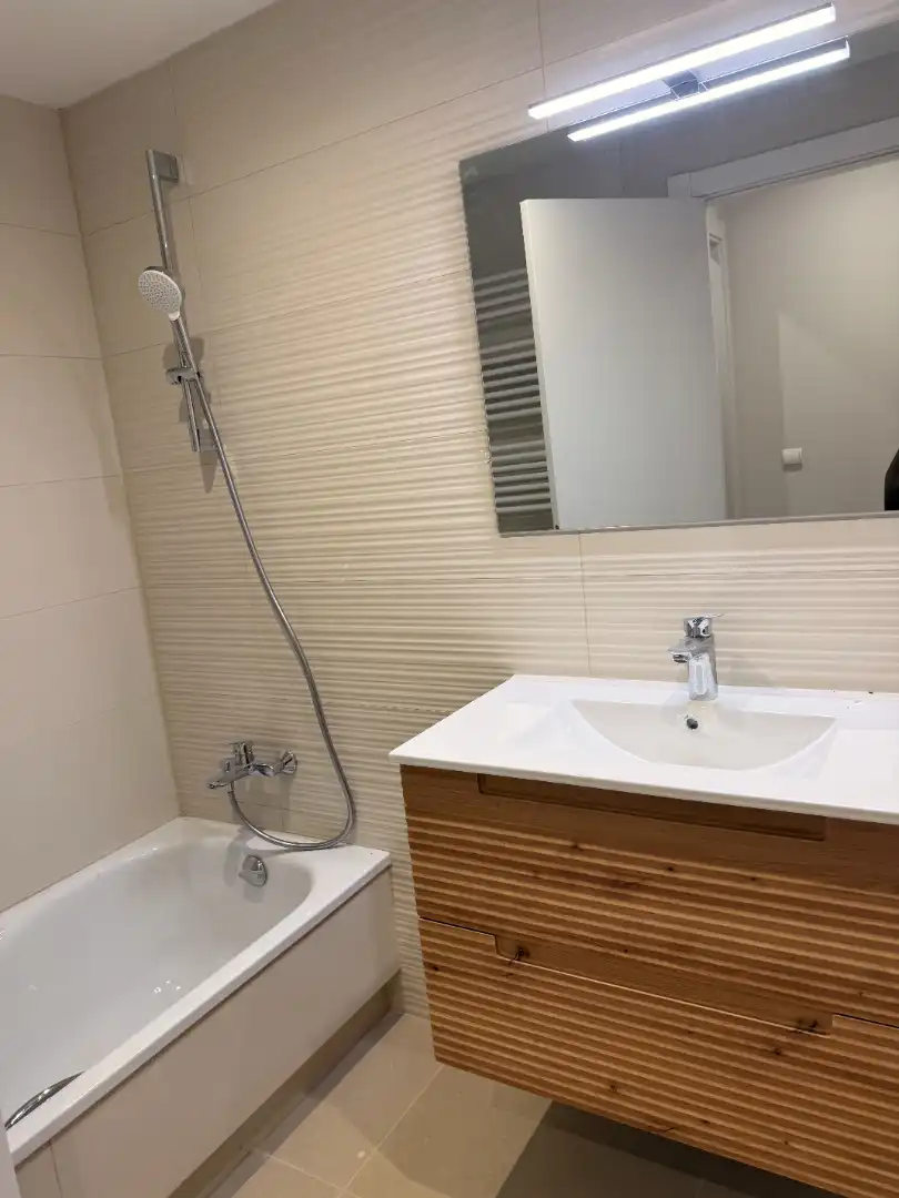 New build Flat with pool for sale in Carrer del Pla de Salt, imagen 9