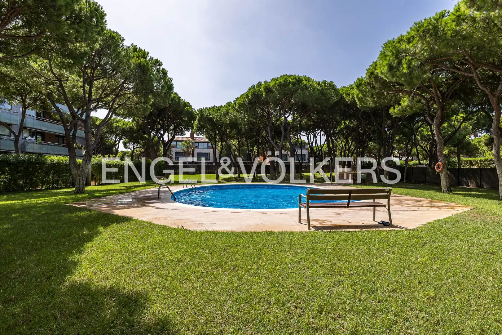 Swimming pool of Flat for sale in Gavà  with Air Conditioner, Heating and Parquet flooring