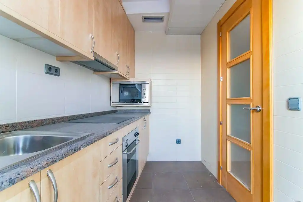 Kitchen of Flat for sale in Bell-lloc d'Urgell