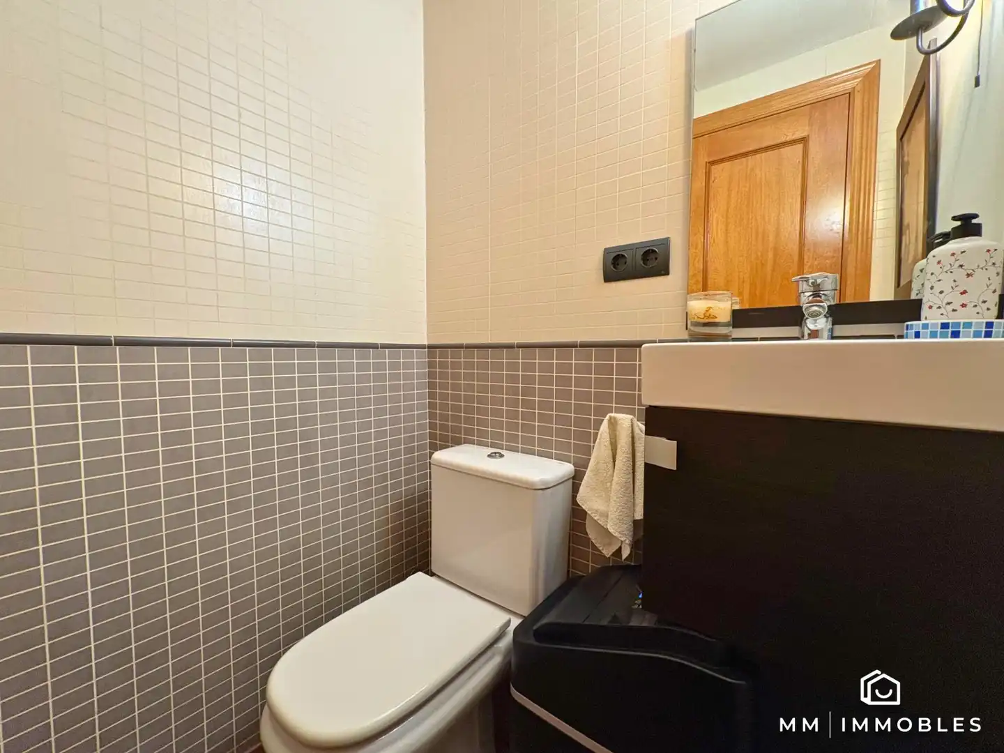 Bathroom of Attic for sale in Les Franqueses del Vallès  with Parquet flooring, Terrace and Balcony