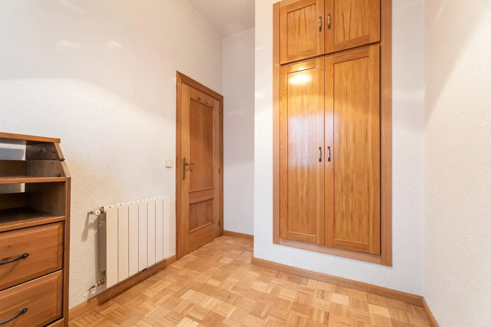 Piso en venta en Madrid con Calefacción, Parquet y Balcón
