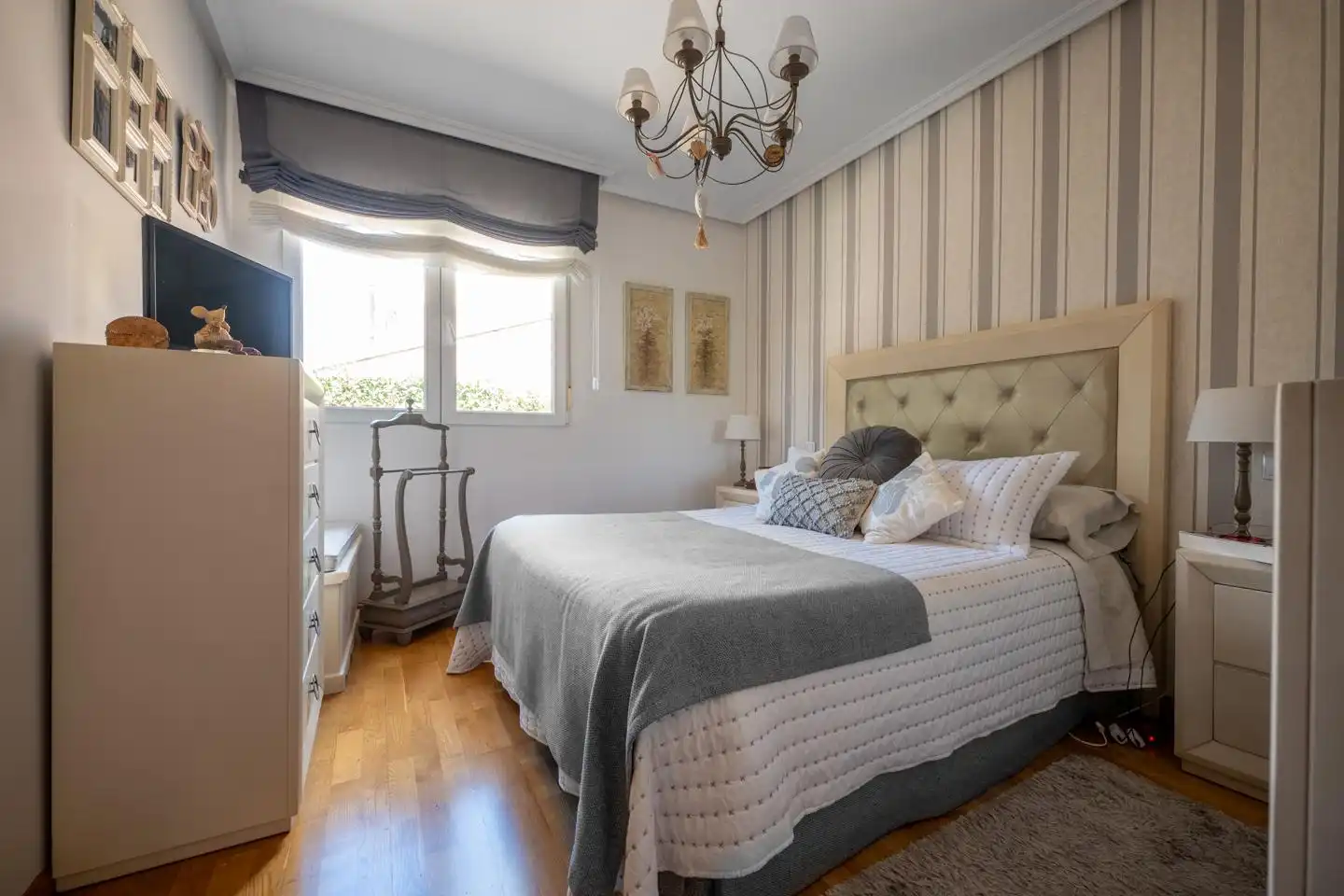 Dormitori de Casa o xalet en venda en Ávila amb Calefacció, Jardí privat i Terrassa