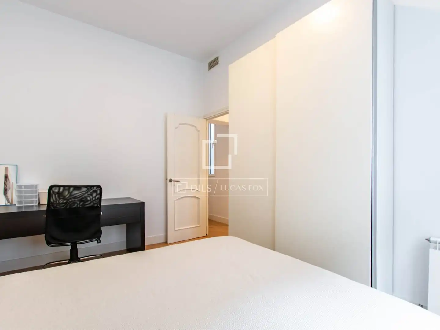 Bedroom of Flat for rent in Alcalá de Guadaira  with Air Conditioner, Heating and Furnished