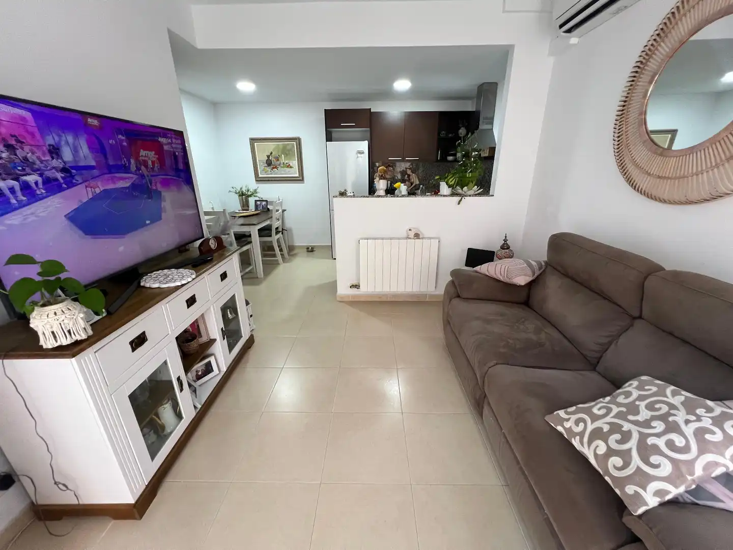 Piso con ascensor en venta en Carrer Narcís Monturiol, imagen 4