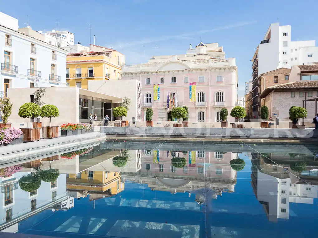 Vista exterior de Àtic de lloguer en Valencia amb Aire condicionat, Calefacció i Terrassa