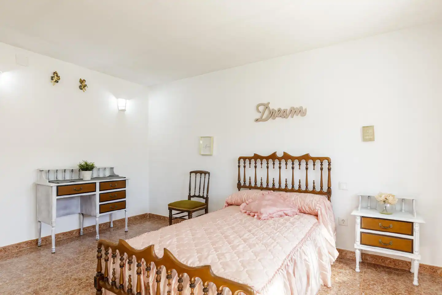 Dormitori de Casa o xalet en venda en Zaragoza