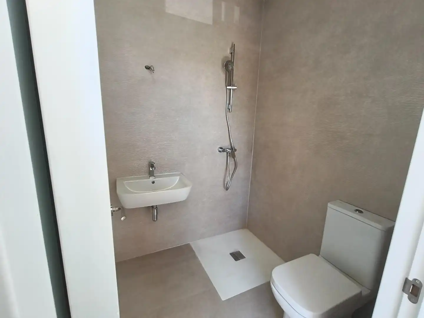 Baño de Piso en venta en Gelves