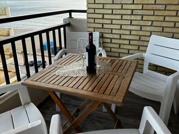 Apartament amb balcó de lloguer a Paseo Marítimo Rey de España
