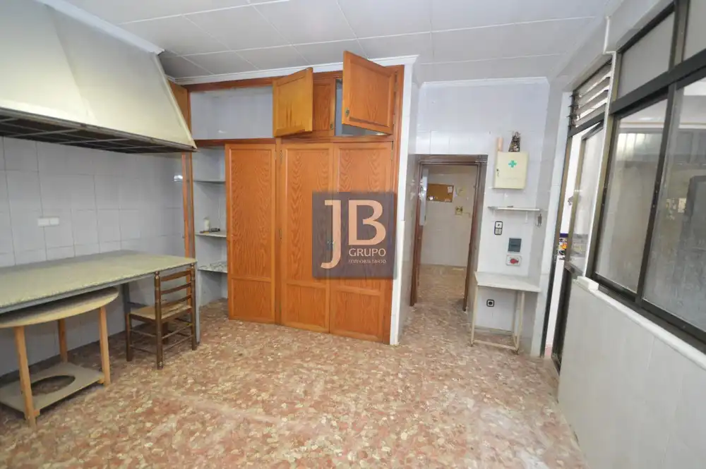 Local comercial en venda a Carrer de la Calderería, imagen 19
