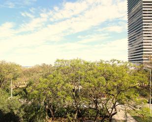 Exterior view of Flat to rent in  Barcelona Capital  with Parquet flooring