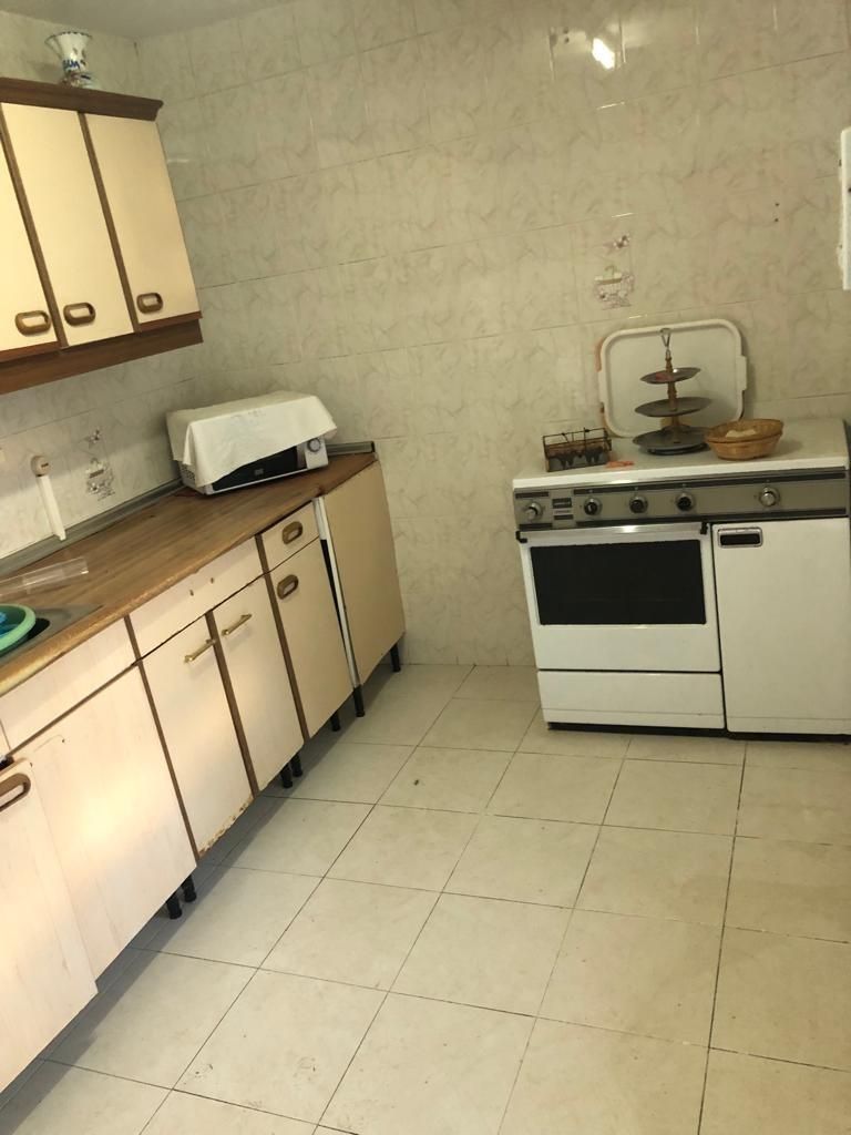 Cuina de Casa o xalet en venda en Navalvillar de Pela amb Aire condicionat, Terrassa i Balcó