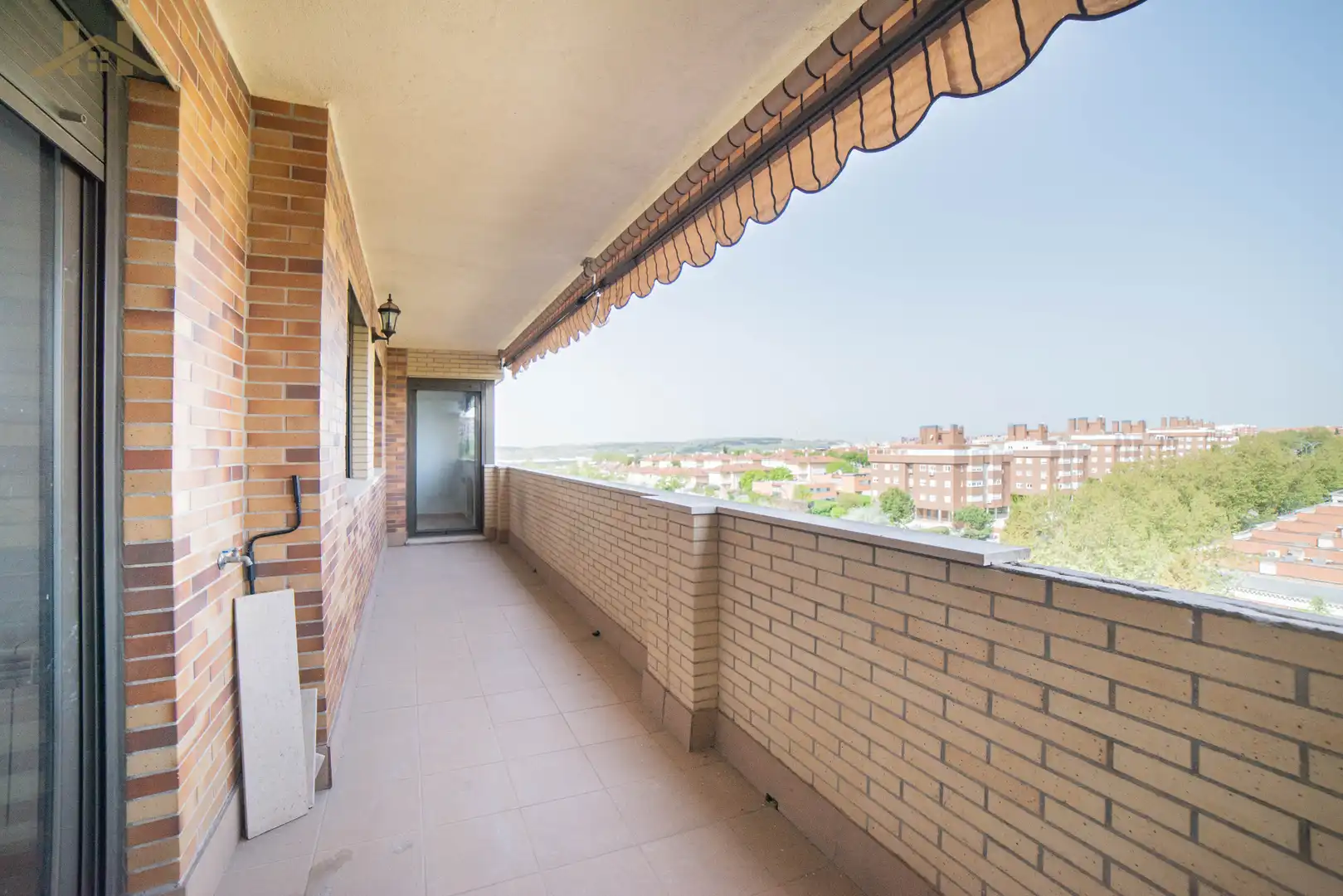 Terraza de Ático en venta en Rivas-Vaciamadrid con Aire acondicionado, Calefacción y Jardín privado