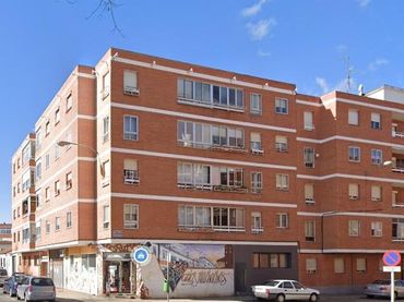 Appartamento con ascensore in vendita a CALAHORRA VAREA