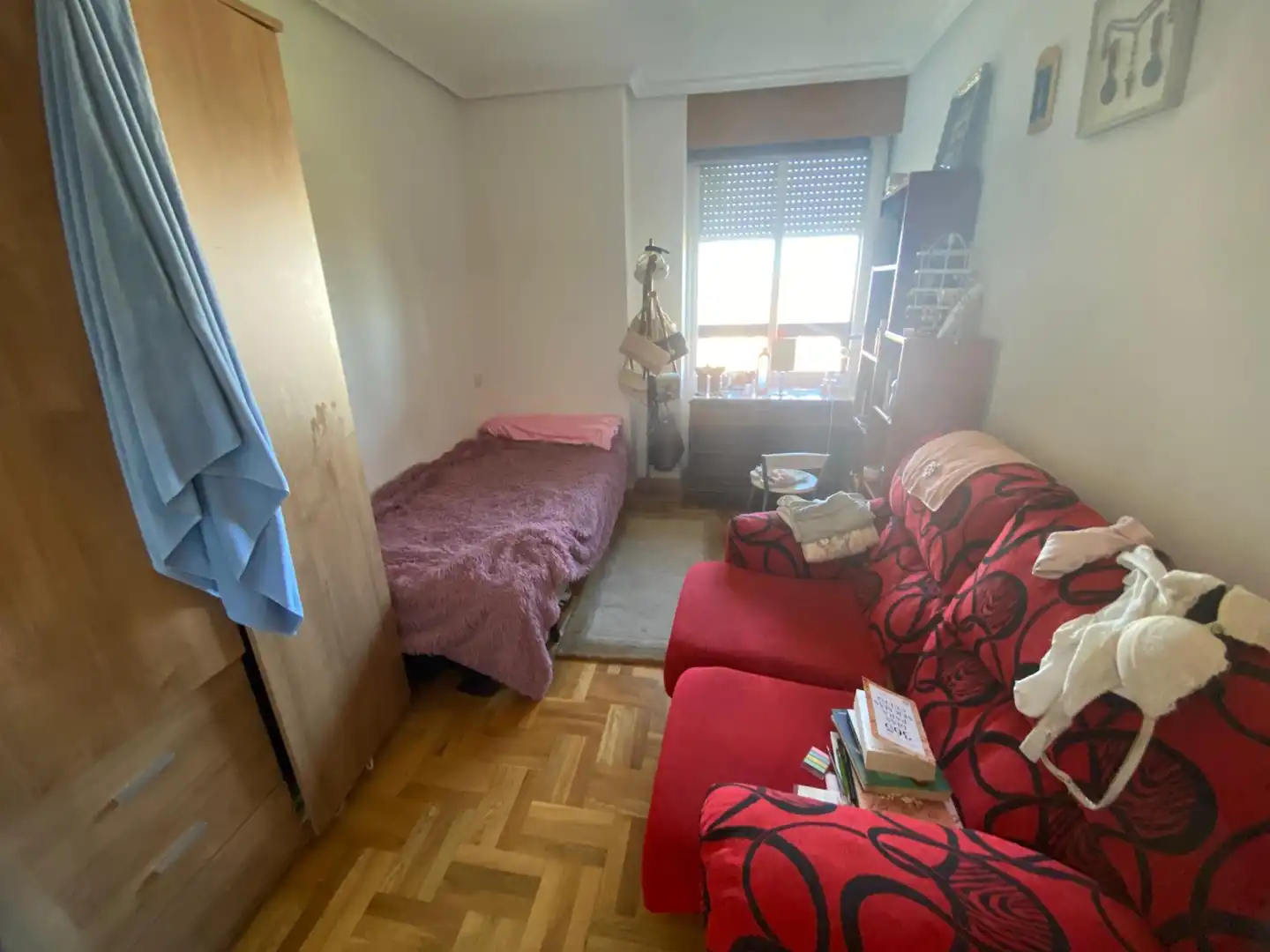 Dormitori de Pis en venda en Burgos amb Calefacció, Terrassa i Traster