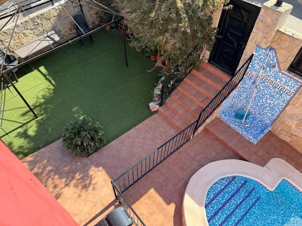 Terrassa de Casa o xalet en venda en Chiva amb Aire condicionat, Calefacció i Jardí privat