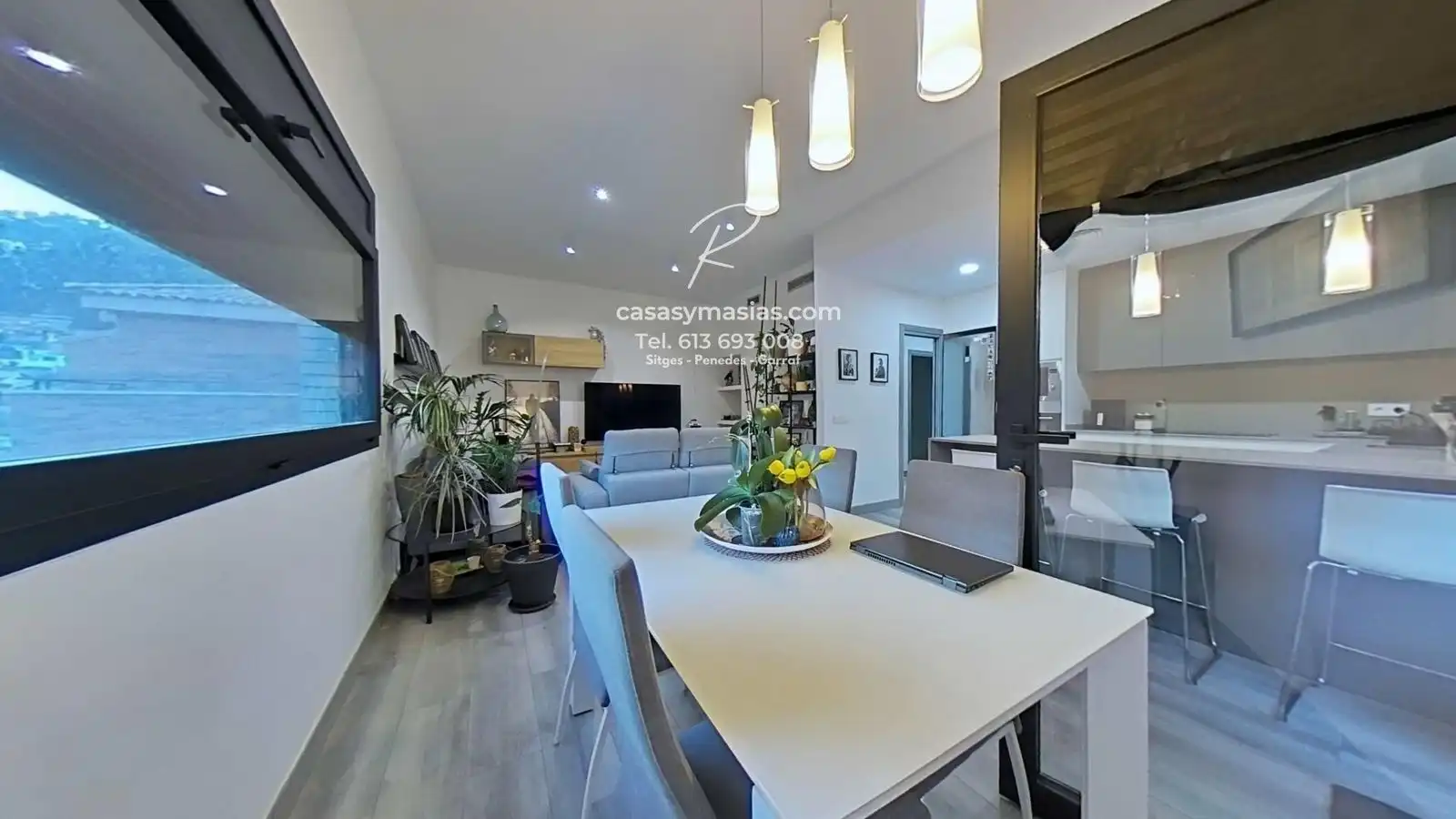 Comedor de Casa o chalet en venta en Vallirana con Aire acondicionado, Calefacción y Jardín privado