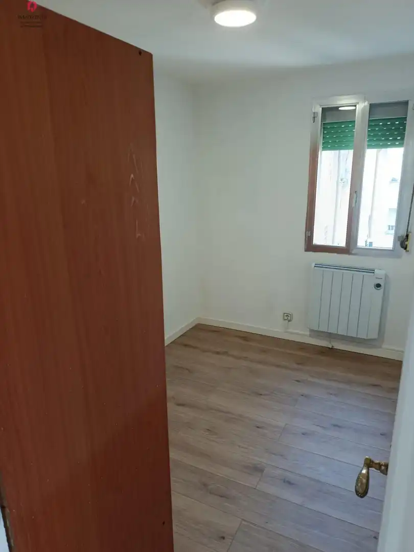 Schlafzimmer von Wohnung zur Miete in Madrid mit Klimaanlage und Heizung