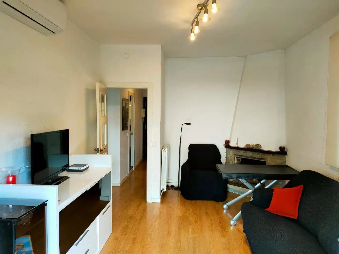 Wohnzimmer von Wohnungen zur Miete in Castelldefels mit Klimaanlage, Heizung und Terrasse