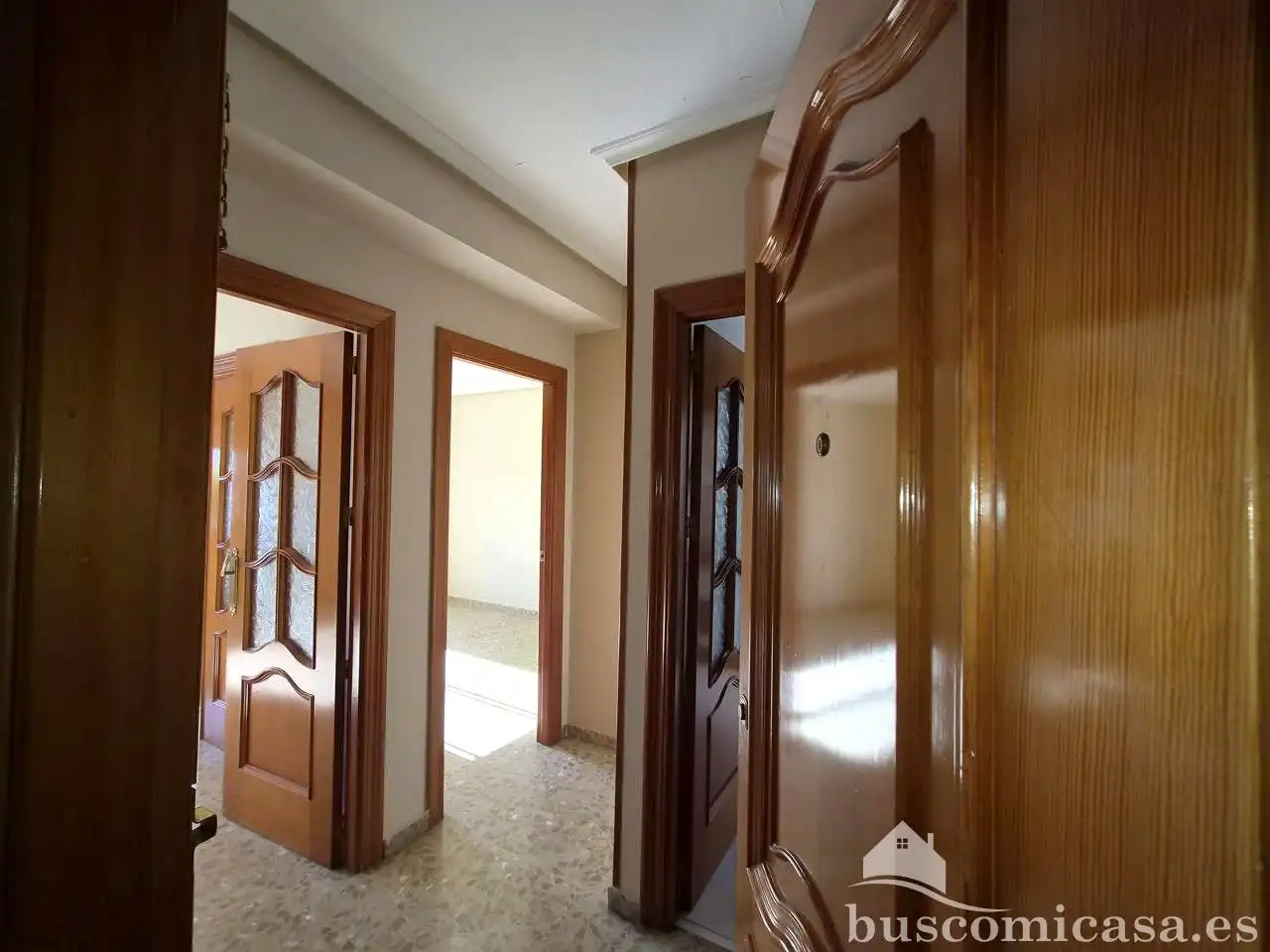 Piso con terraza en venta en Avenida Pablo Picasso, imagen 7